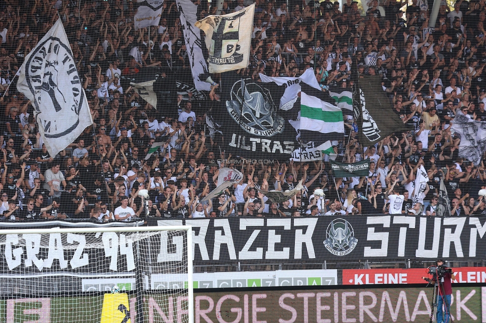 Sturm Graz - BW Linz
Oesterreichische Fussball Bundesliga, 5. Runde, SK Sturm Graz - Blau-Weiss Linz, Stadion Liebenau Graz, 26.08.2023. 

Foto zeigt Fans von Sturm
