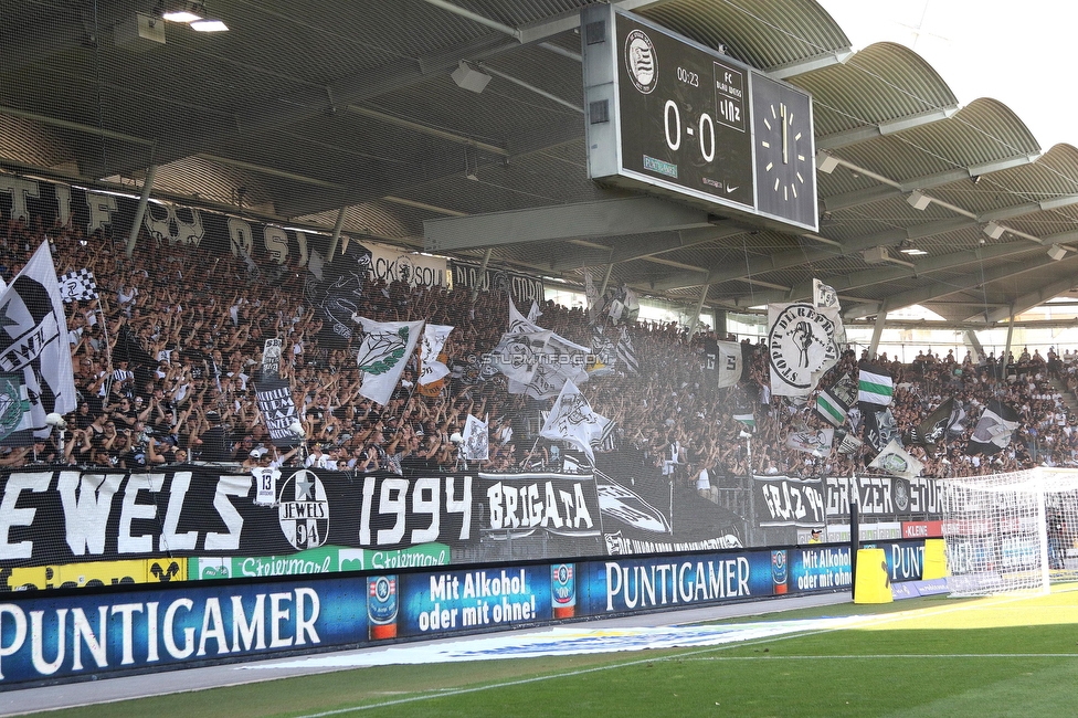 Sturm Graz - BW Linz
Oesterreichische Fussball Bundesliga, 5. Runde, SK Sturm Graz - Blau-Weiss Linz, Stadion Liebenau Graz, 26.08.2023. 

Foto zeigt Fans von Sturm
