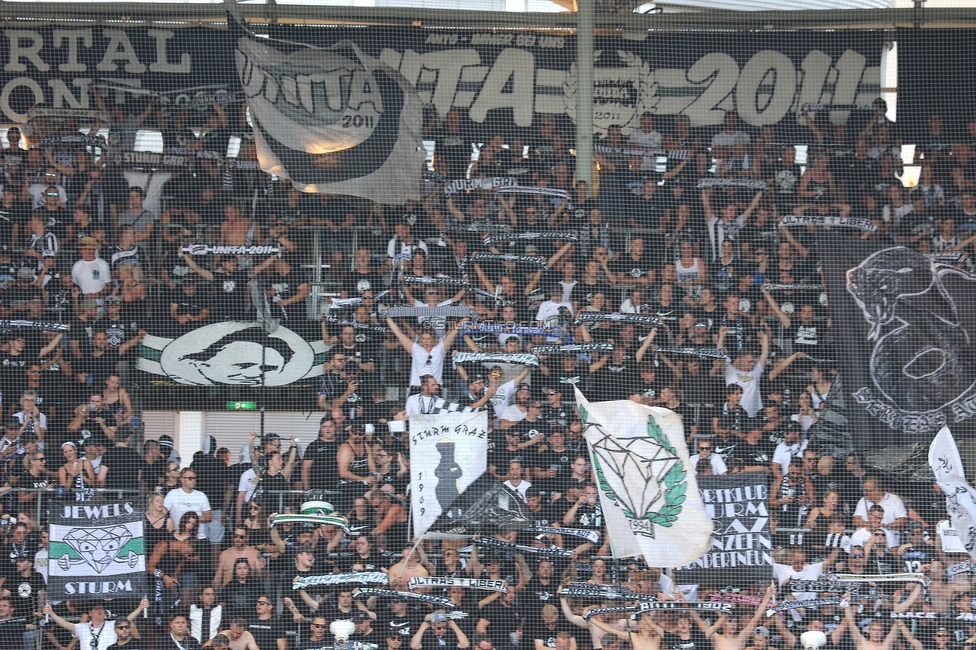 Sturm Graz - BW Linz
Oesterreichische Fussball Bundesliga, 5. Runde, SK Sturm Graz - Blau-Weiss Linz, Stadion Liebenau Graz, 26.08.2023. 

Foto zeigt Fans von Sturm
