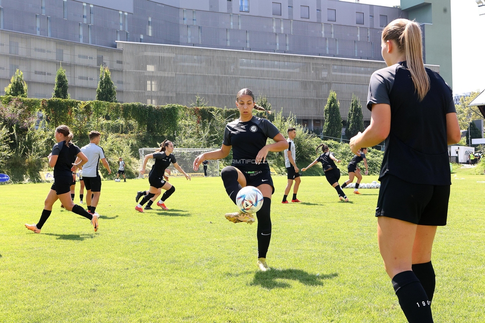 Sturm Damen - SPG FC Lustenau FC Dornbirn Ladies
OEFB Frauen Bundesliga, 1. Runde, SK Sturm Graz Damen - SPG FC Lustenau FC Dornbirn Ladies, Gruabn Graz, 26.08.2023. 

Foto zeigt Ruzika Krajinovic (Sturm Damen)
