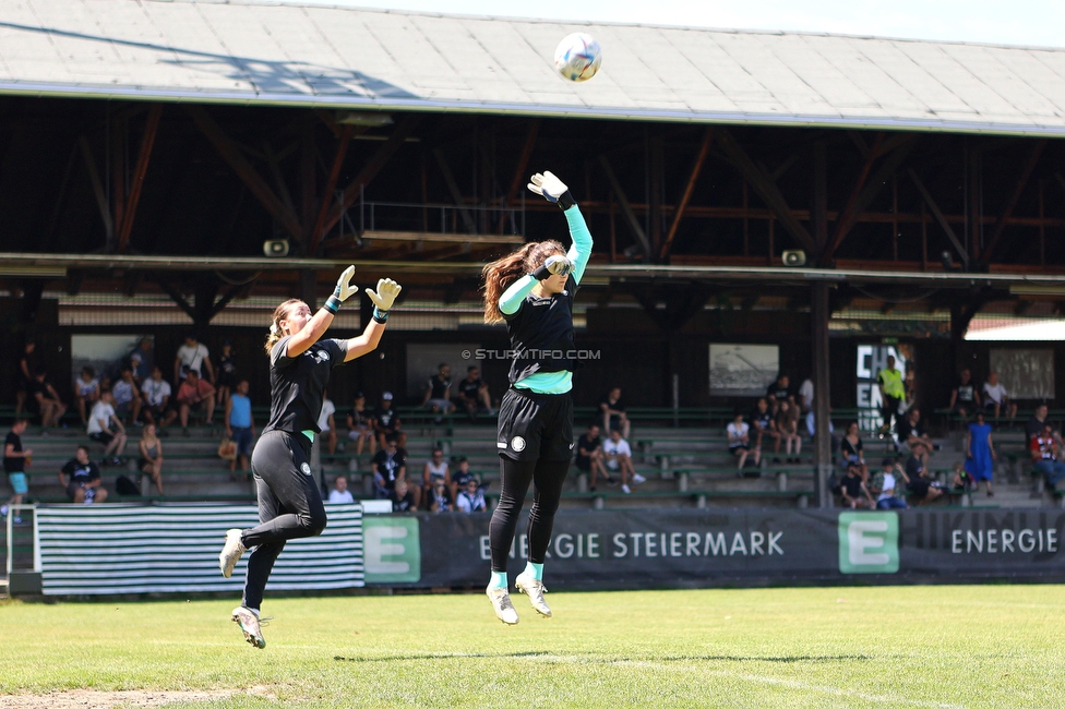 Sturm Damen - SPG FC Lustenau FC Dornbirn Ladies
OEFB Frauen Bundesliga, 1. Runde, SK Sturm Graz Damen - SPG FC Lustenau FC Dornbirn Ladies, Gruabn Graz, 26.08.2023. 

Foto zeigt Mariella El Sherif (Sturm Damen) und Vanessa Gritzner (Sturm Damen)
