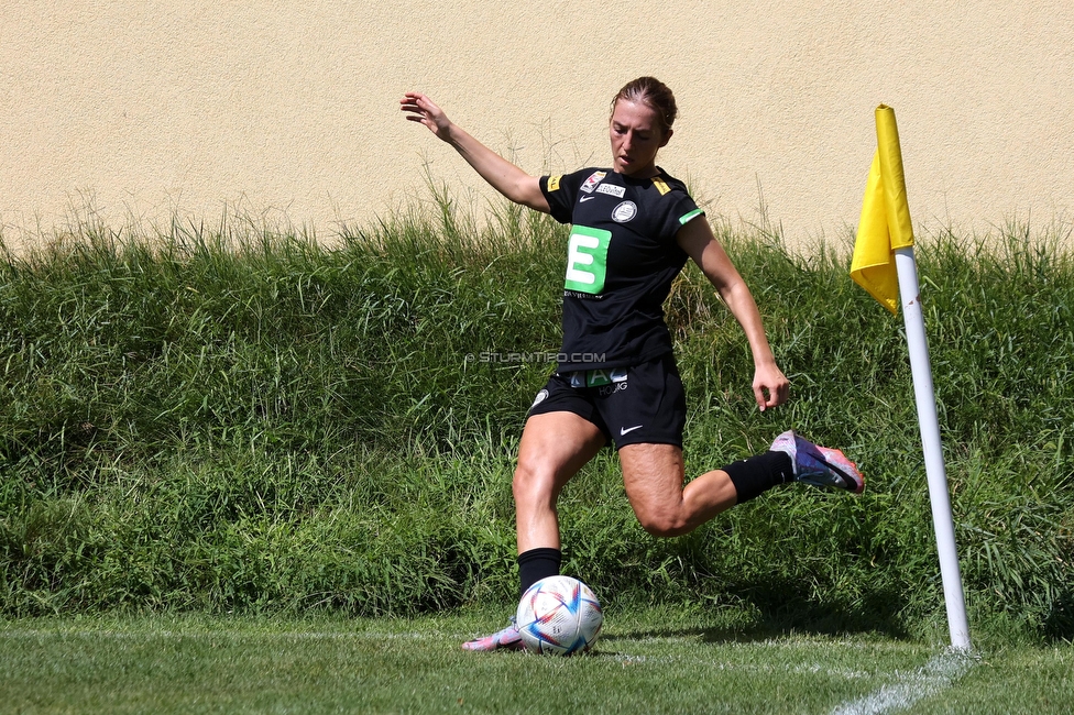 Sturm Damen - SPG FC Lustenau FC Dornbirn Ladies
OEFB Frauen Bundesliga, 1. Runde, SK Sturm Graz Damen - SPG FC Lustenau FC Dornbirn Ladies, Gruabn Graz, 26.08.2023. 

Foto zeigt Modesta Uka (Sturm Damen)
