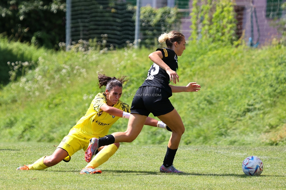 Sturm Damen - SPG FC Lustenau FC Dornbirn Ladies
OEFB Frauen Bundesliga, 1. Runde, SK Sturm Graz Damen - SPG FC Lustenau FC Dornbirn Ladies, Gruabn Graz, 26.08.2023. 

Foto zeigt Modesta Uka (Sturm Damen)
