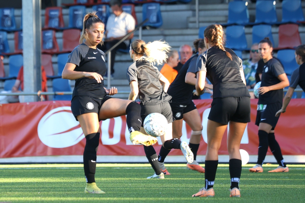 Twente Vrouwen - Sturm Damen
UEFA Champions League Qualifikation, 1. Runde, FC Twente Enschede Vrouwen - SK Sturm Graz Damen, Stadion Schreuserve Enschede, 06.09.2023. 

Foto zeigt Ruzika Krajinovic (Sturm Damen)
