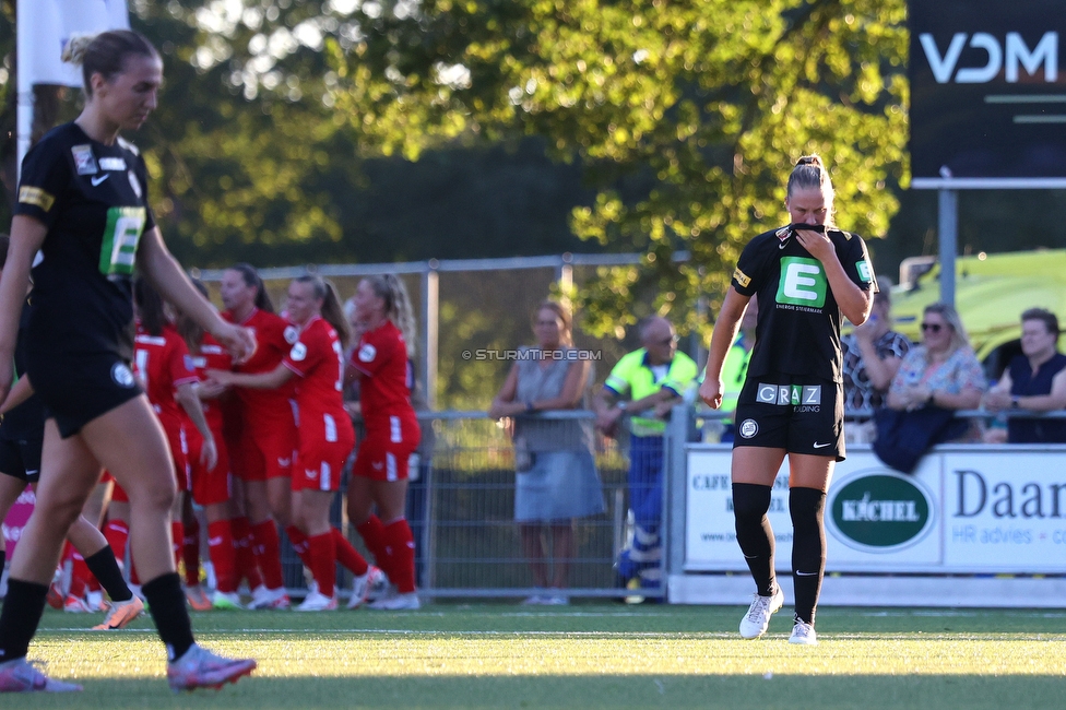 Twente Vrouwen - Sturm Damen
UEFA Champions League Qualifikation, 1. Runde, FC Twente Enschede Vrouwen - SK Sturm Graz Damen, Stadion Schreuserve Enschede, 06.09.2023. 

Foto zeigt Laura Lillholm-Petersen (Sturm Damen)
