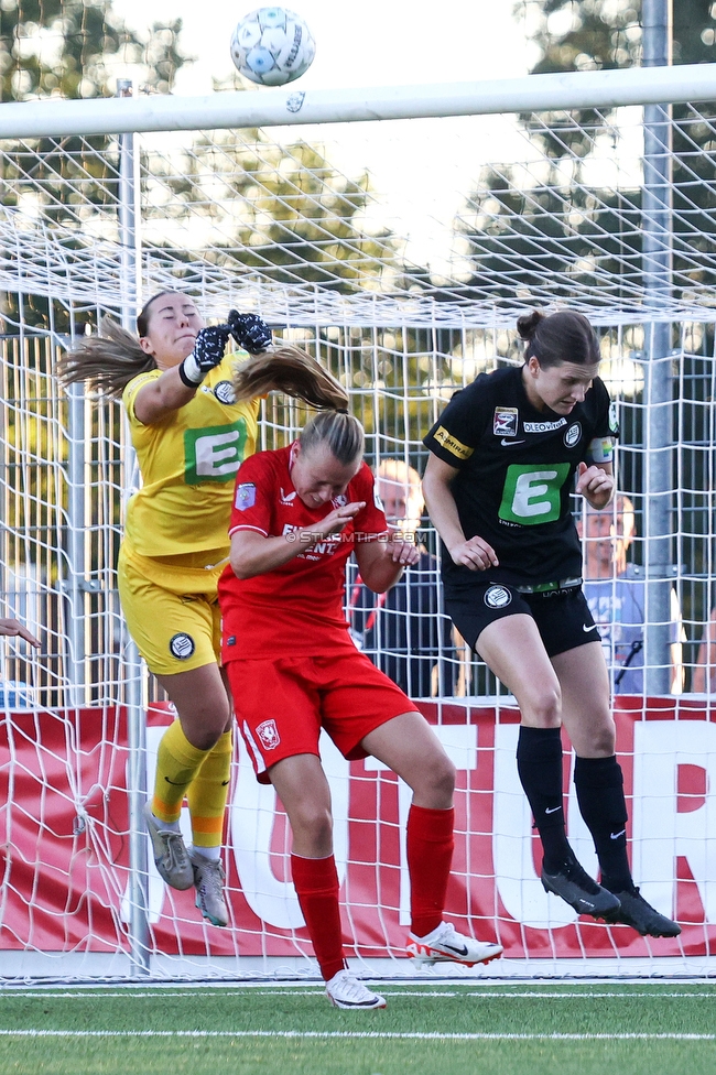 Twente Vrouwen - Sturm Damen
UEFA Champions League Qualifikation, 1. Runde, FC Twente Enschede Vrouwen - SK Sturm Graz Damen, Stadion Schreuserve Enschede, 06.09.2023. 

Foto zeigt Mariella El Sherif (Sturm Damen)
