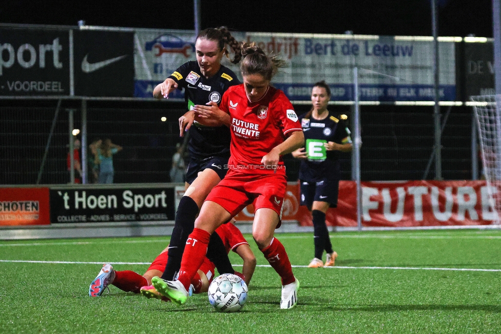 Twente Vrouwen - Sturm Damen
UEFA Champions League Qualifikation, 1. Runde, FC Twente Enschede Vrouwen - SK Sturm Graz Damen, Stadion Schreuserve Enschede, 06.09.2023. 

Foto zeigt Merle Kirschstein (Sturm Damen)
