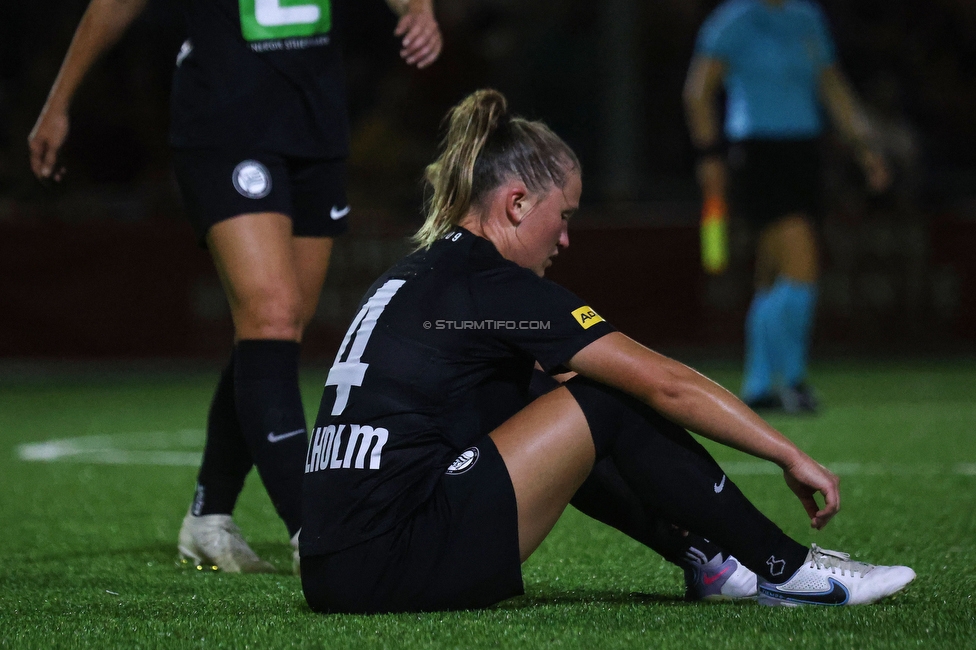 Twente Vrouwen - Sturm Damen
UEFA Champions League Qualifikation, 1. Runde, FC Twente Enschede Vrouwen - SK Sturm Graz Damen, Stadion Schreuserve Enschede, 06.09.2023. 

Foto zeigt Laura Lillholm-Petersen (Sturm Damen)
