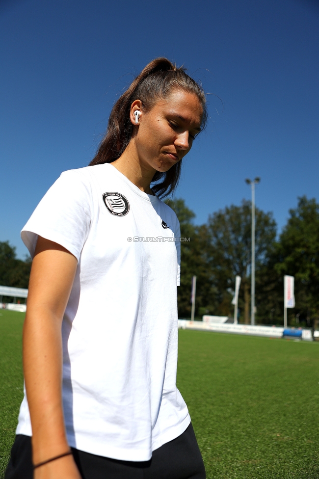 Sturm Damen - UMF Stjarnan
UEFA Champions League Qualifikation, 1. Runde, SK Sturm Graz Damen - UMF Stjarnan, Stadion Schreuserve Enschede, 09.09.2023. 

Foto zeigt Stefanie Grossgasteiger (Sturm Damen)
