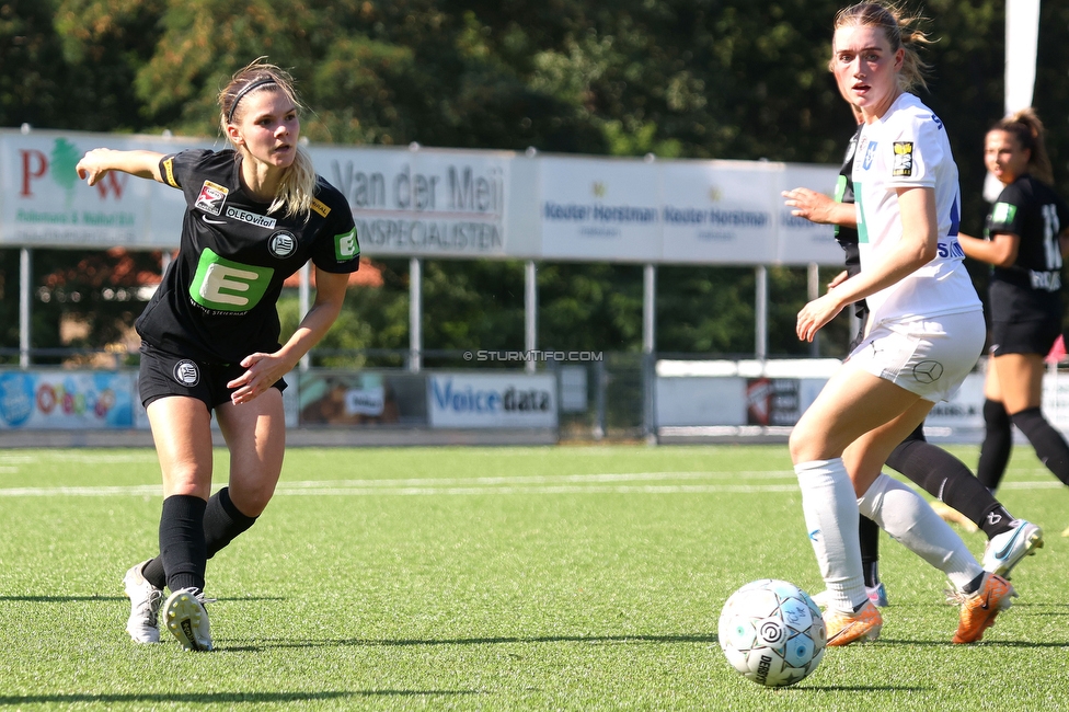 Sturm Damen - UMF Stjarnan
UEFA Champions League Qualifikation, 1. Runde, SK Sturm Graz Damen - UMF Stjarnan, Stadion Schreuserve Enschede, 09.09.2023. 

Foto zeigt Elena Koessler (Sturm Damen)
