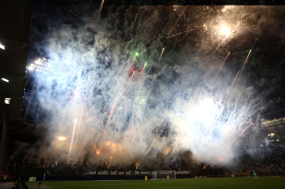 Sturm Graz - RB Salzburg
Oesterreichische Fussball Bundesliga, 7. Runde, SK Sturm Graz - FC RB Salzburg, Stadion Liebenau Graz, 16.09.2023. 

Foto zeigt Fans von Sturm mit Pyrotechnik
