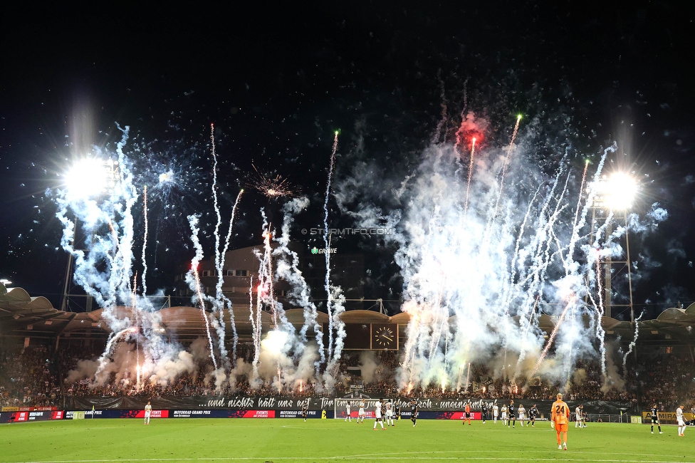 Sturm Graz - RB Salzburg
Oesterreichische Fussball Bundesliga, 7. Runde, SK Sturm Graz - FC RB Salzburg,  Stadion Liebenau Graz, 16.09.2023. 

Foto zeigt Fans von Sturm mit einer Choreografie
Schlüsselwörter: pyrotechnik bastion