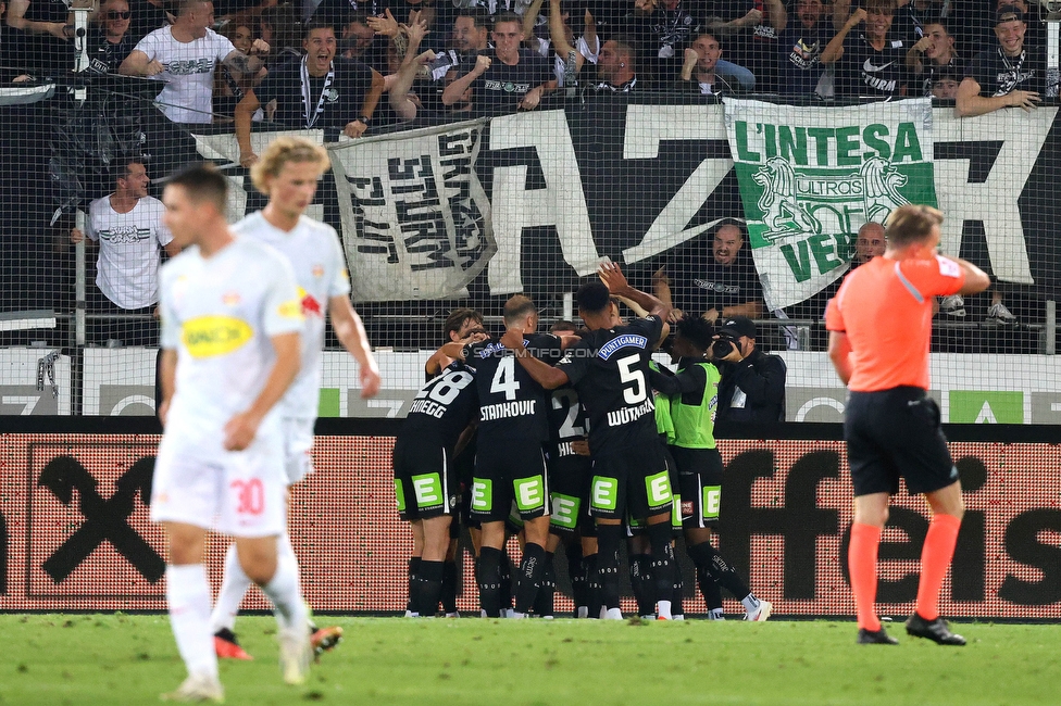 Sturm Graz - RB Salzburg
Oesterreichische Fussball Bundesliga, 7. Runde, SK Sturm Graz - FC RB Salzburg,  Stadion Liebenau Graz, 16.09.2023. 

Foto zeigt Manprit Sarkaria (Sturm) und die Mannschaft von Sturm
Schlüsselwörter: torjubel