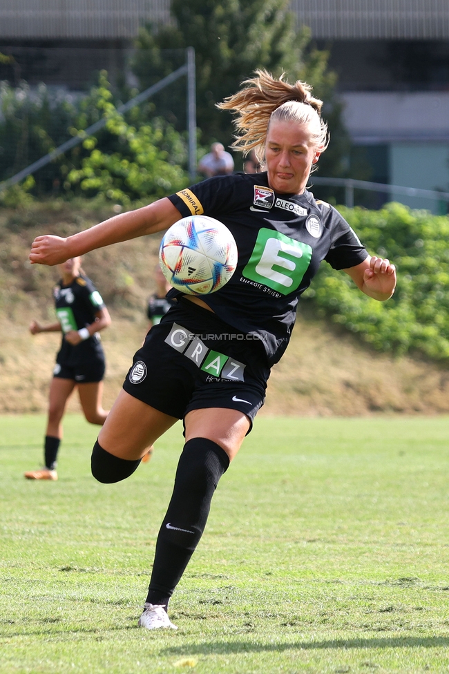 Sturm Damen - Austria Wien
OEFB Frauen Bundesliga, 3. Runde, SK Sturm Graz Damen - FK Austria Wien, Gruabn Graz, 16.09.2023. 

Foto zeigt Laura Lillholm-Petersen (Sturm Damen)
