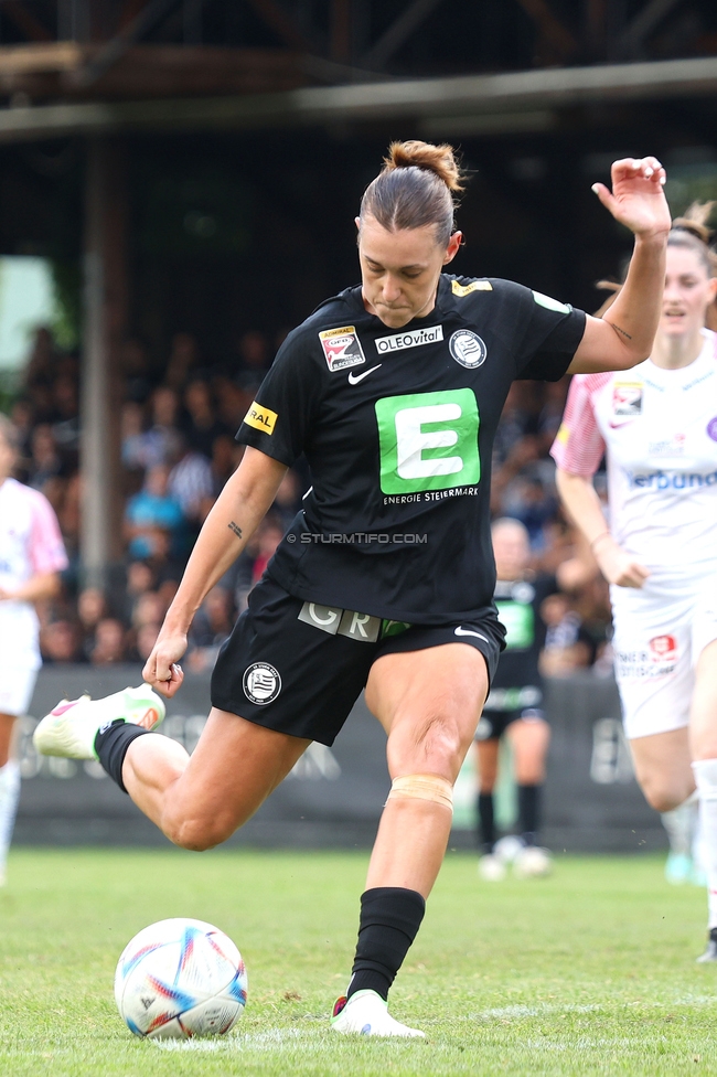 Sturm Damen - Austria Wien
OEFB Frauen Bundesliga, 3. Runde, SK Sturm Graz Damen - FK Austria Wien, Gruabn Graz, 16.09.2023. 

Foto zeigt Laura Krumboeck (Sturm Damen)
