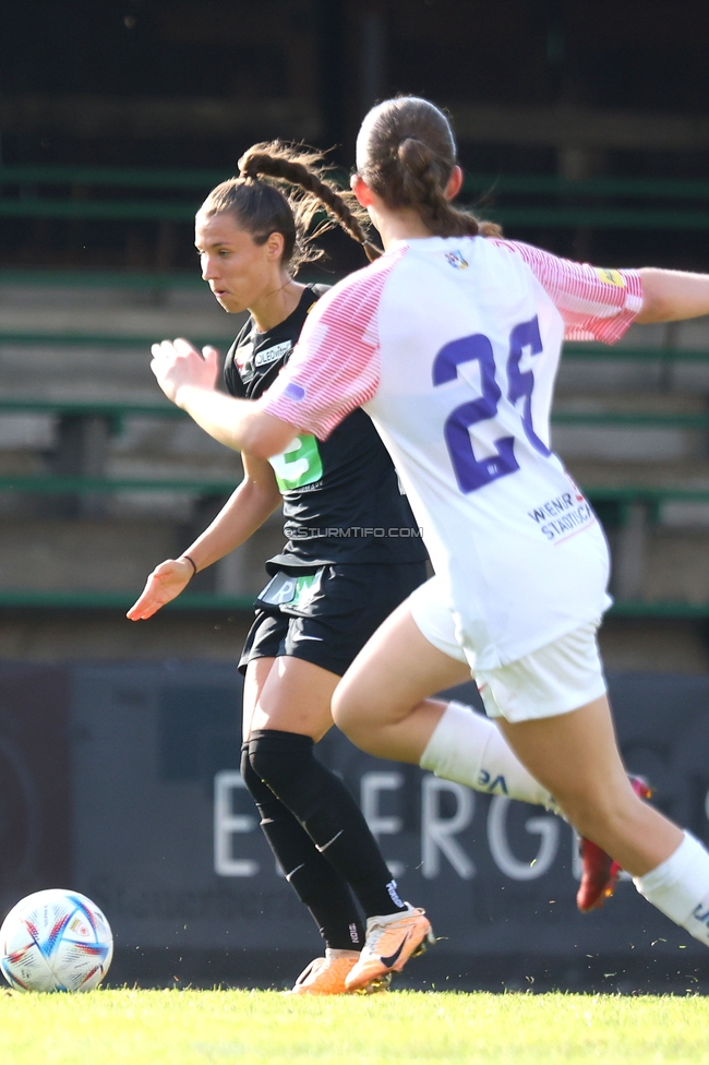 Sturm Damen - Austria Wien
OEFB Frauen Bundesliga, 3. Runde, SK Sturm Graz Damen - FK Austria Wien, Gruabn Graz, 16.09.2023. 

Foto zeigt Stefanie Grossgasteiger (Sturm Damen)
