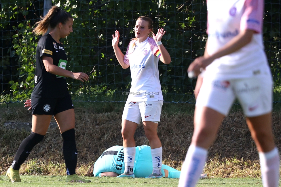 Sturm Damen - Austria Wien
OEFB Frauen Bundesliga, 3. Runde, SK Sturm Graz Damen - FK Austria Wien, Gruabn Graz, 16.09.2023. 

Foto zeigt Mariella El Sherif (Sturm Damen) und Ruzika Krajinovic (Sturm Damen)
