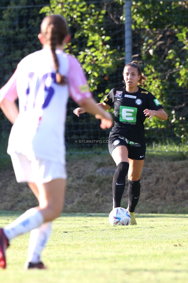 Sturm Damen - Austria Wien
OEFB Frauen Bundesliga, 3. Runde, SK Sturm Graz Damen - FK Austria Wien, Gruabn Graz, 16.09.2023. 

Foto zeigt Ruzika Krajinovic (Sturm Damen)
