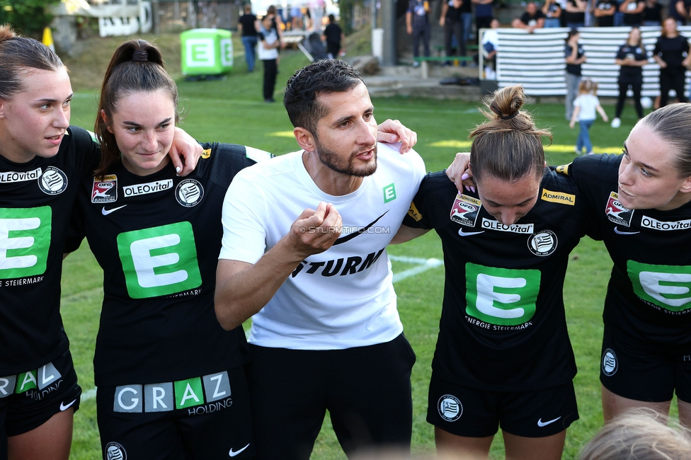 Sturm Damen - Austria Wien
OEFB Frauen Bundesliga, 3. Runde, SK Sturm Graz Damen - FK Austria Wien, Gruabn Graz, 16.09.2023. 

Foto zeigt Sargon Duran (Cheftrainer Sturm Damen)
