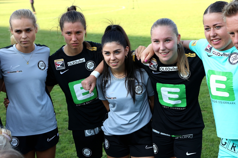 Sturm Damen - Austria Wien
OEFB Frauen Bundesliga, 3. Runde, SK Sturm Graz Damen - FK Austria Wien, Gruabn Graz, 16.09.2023. 

Foto zeigt die Mannschaft der Sturm Damen
