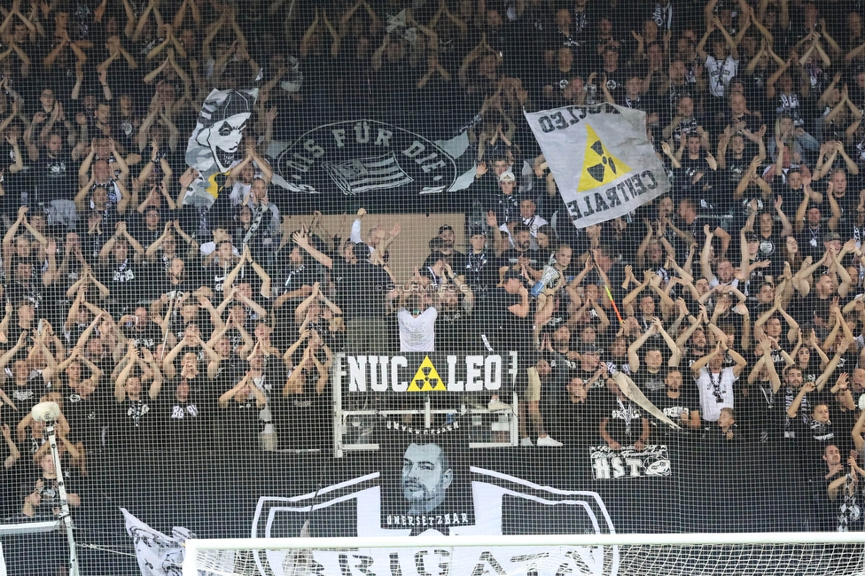 Sturm Graz - Sporting
UEFA Europa League Gruppenphase 1. Spieltag, SK Sturm Graz - Sporting Lissabon, Stadion Liebenau Graz, 21.09.2023. 

Foto zeigt Fans von Sturm
