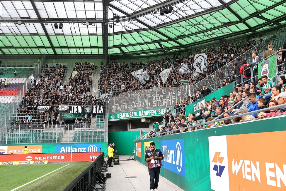 Rapid Wien - Sturm Graz
Oesterreichische Fussball Bundesliga, 8. Runde, SK Rapid Wien - SK Sturm Graz, Weststadion Wien, 24.09.2023. 

Foto zeigt Fans von Sturm
