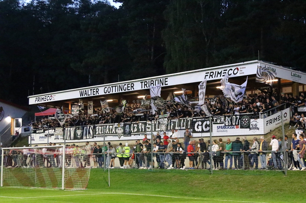 Leobendorf - Sturm Graz
OEFB Cup, 2. Runde, SV Leobendorf - SK Sturm Graz, Franz Haas Stadion Leobendorf, 27.09.2023. 

Foto zeigt Fans von Sturm
