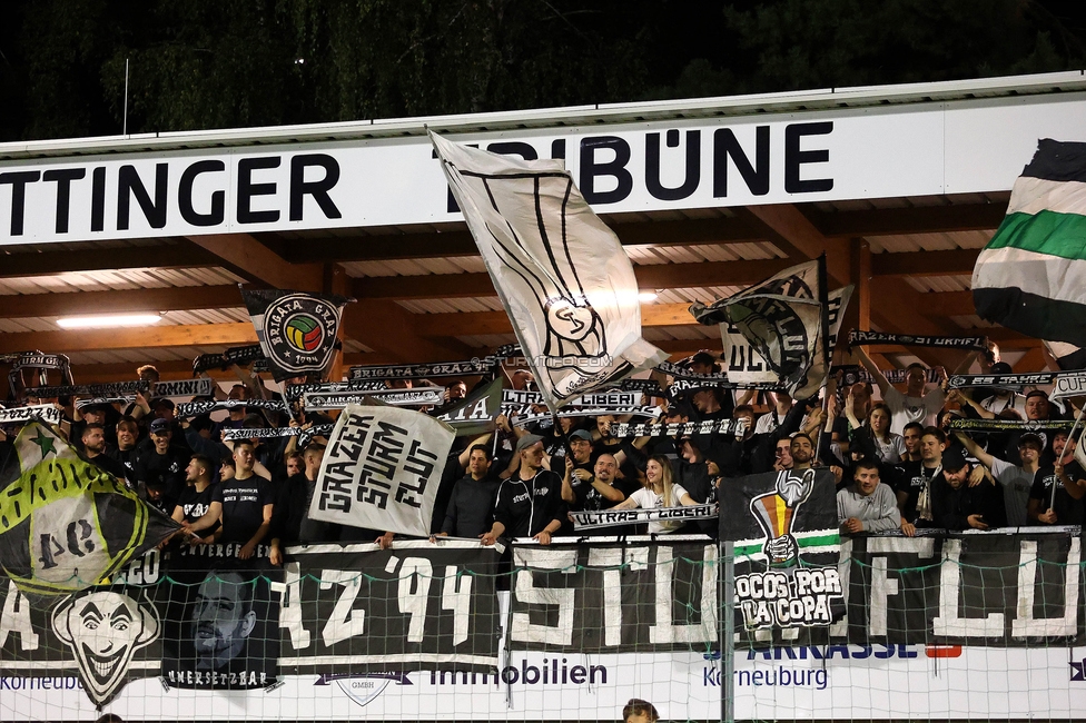 Leobendorf - Sturm Graz
OEFB Cup, 2. Runde, SV Leobendorf - SK Sturm Graz, Franz Haas Stadion Leobendorf, 27.09.2023. 

Foto zeigt Fans von Sturm
