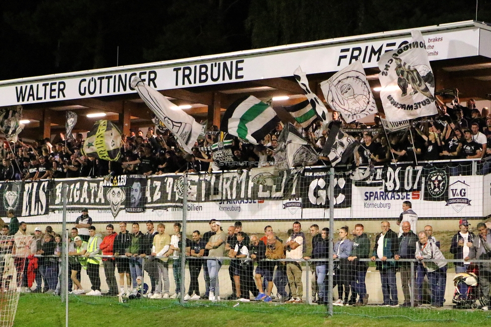 Leobendorf - Sturm Graz
OEFB Cup, 2. Runde, SV Leobendorf - SK Sturm Graz, Franz Haas Stadion Leobendorf, 27.09.2023. 

Foto zeigt Fans von Sturm
