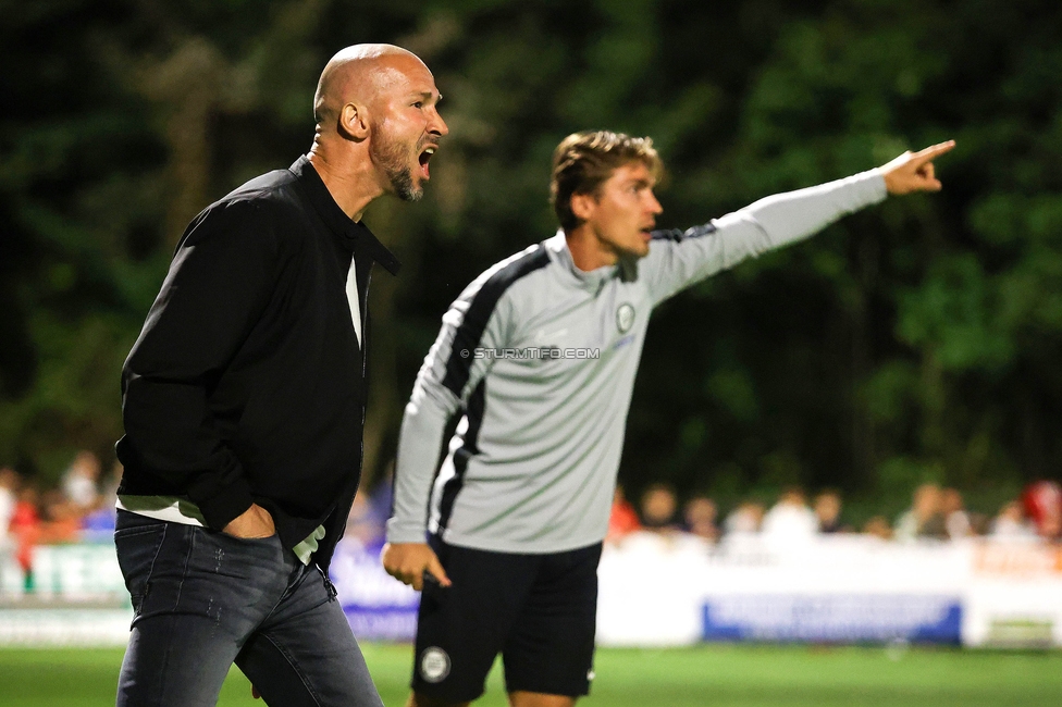 Leobendorf - Sturm Graz
OEFB Cup, 2. Runde, SV Leobendorf - SK Sturm Graz, Franz Haas Stadion Leobendorf, 27.09.2023. 

Foto zeigt Christian Ilzer (Cheftrainer Sturm) und Dominik Deutschl (Co-Trainer Sturm)
