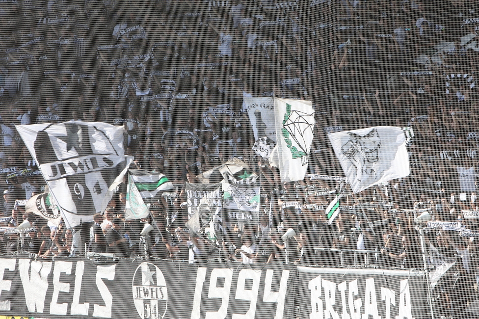 Sturm Graz - Wattens
Oesterreichische Fussball Bundesliga, 9. Runde, SK Sturm Graz - WSG Tirol, Stadion Liebenau Graz, 01.10.2023. 

Foto zeigt Fans von Sturm
