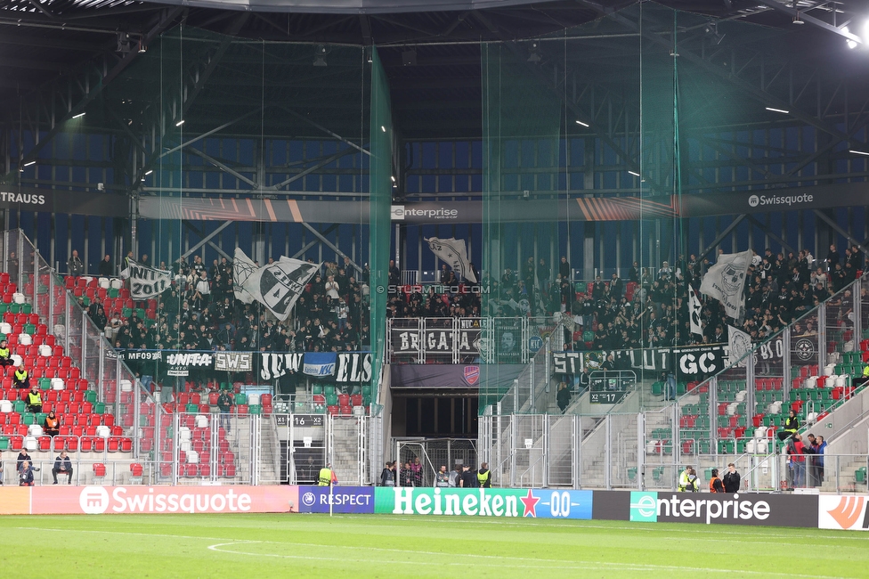 Rakow Czestochowa - Sturm Graz
UEFA Europa League Gruppenphase 2. Spieltag, Rakow Czestochowa - SK Sturm Graz, Zaglebiowski Park Sportowy Sosnowiec, 05.10.2023. 

Foto zeigt Fans von Sturm
