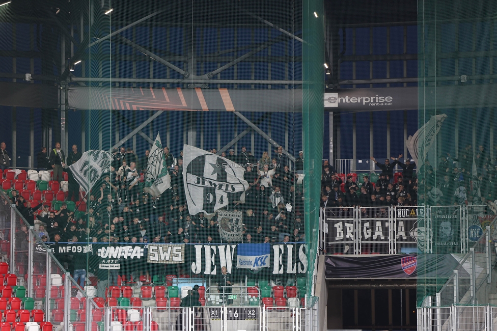 Rakow Czestochowa - Sturm Graz
UEFA Europa League Gruppenphase 2. Spieltag, Rakow Czestochowa - SK Sturm Graz, Zaglebiowski Park Sportowy Sosnowiec, 05.10.2023. 

Foto zeigt Fans von Sturm
