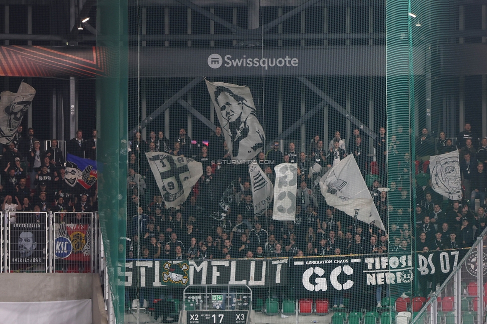 Rakow Czestochowa - Sturm Graz
UEFA Europa League Gruppenphase 2. Spieltag, Rakow Czestochowa - SK Sturm Graz, Zaglebiowski Park Sportowy Sosnowiec, 05.10.2023. 

Foto zeigt Fans von Sturm
