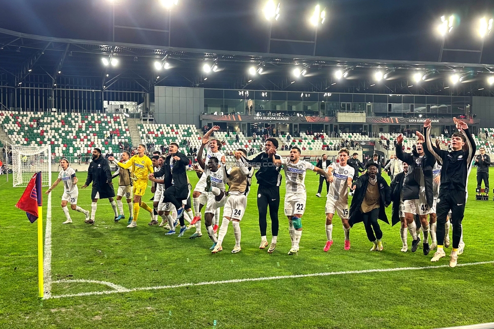 Rakow Czestochowa - Sturm Graz
UEFA Europa League Gruppenphase 2. Spieltag, Rakow Czestochowa - SK Sturm Graz, Zaglebiowski Park Sportowy Sosnowiec, 05.10.2023. 

Foto zeigt die Mannschaft von Sturm
