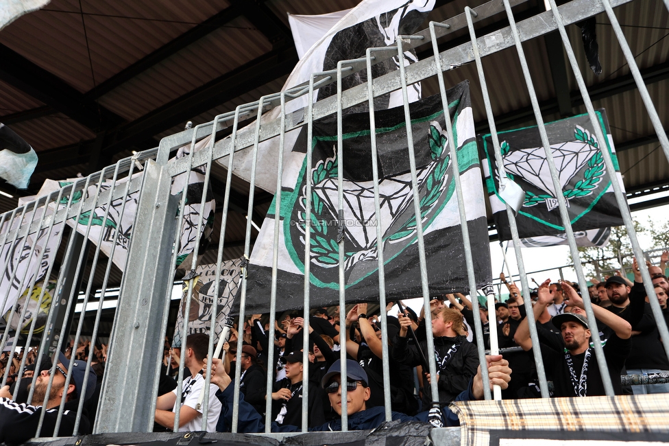 Wolfsberg - Sturm Graz
Oesterreichische Fussball Bundesliga, 10. Runde, Wolfsberger AC - SK Sturm Graz, Lavanttal-Arena Wolfsberg, 08.10.2023. 

Foto zeigt Fans von Sturm
