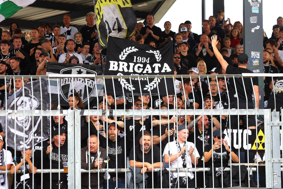 Wolfsberg - Sturm Graz
Oesterreichische Fussball Bundesliga, 10. Runde, Wolfsberger AC - SK Sturm Graz, Lavanttal-Arena Wolfsberg, 08.10.2023. 

Foto zeigt Fans von Sturm
