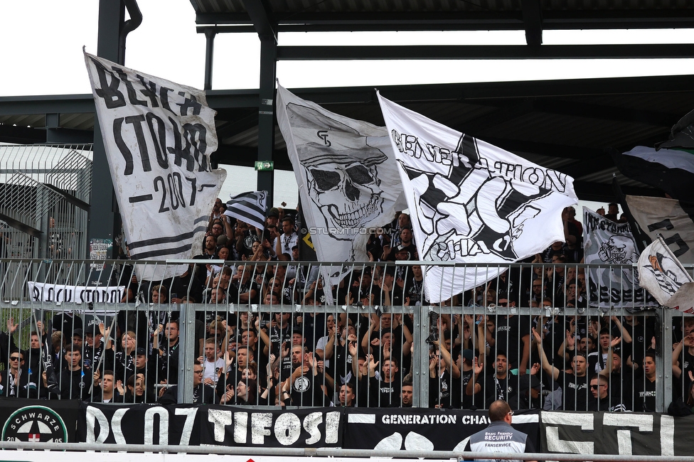 Wolfsberg - Sturm Graz
Oesterreichische Fussball Bundesliga, 10. Runde, Wolfsberger AC - SK Sturm Graz, Lavanttal-Arena Wolfsberg, 08.10.2023. 

Foto zeigt Fans von Sturm
