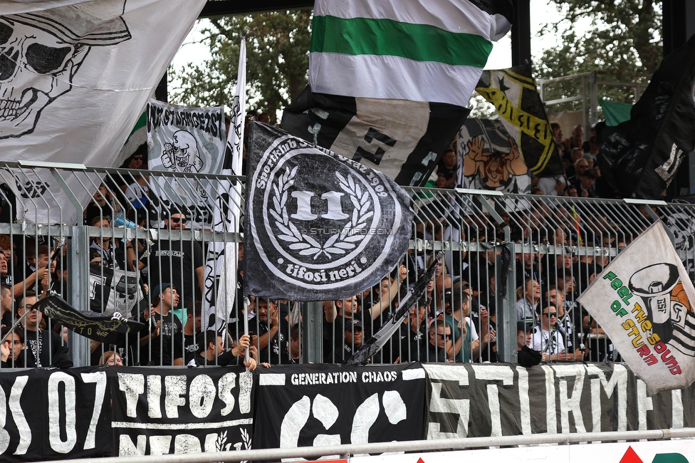 Wolfsberg - Sturm Graz
Oesterreichische Fussball Bundesliga, 10. Runde, Wolfsberger AC - SK Sturm Graz, Lavanttal-Arena Wolfsberg, 08.10.2023. 

Foto zeigt Fans von Sturm
