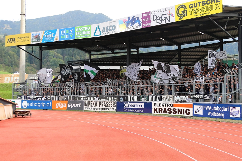 Wolfsberg - Sturm Graz
Oesterreichische Fussball Bundesliga, 10. Runde, Wolfsberger AC - SK Sturm Graz, Lavanttal-Arena Wolfsberg, 08.10.2023. 

Foto zeigt Fans von Sturm
