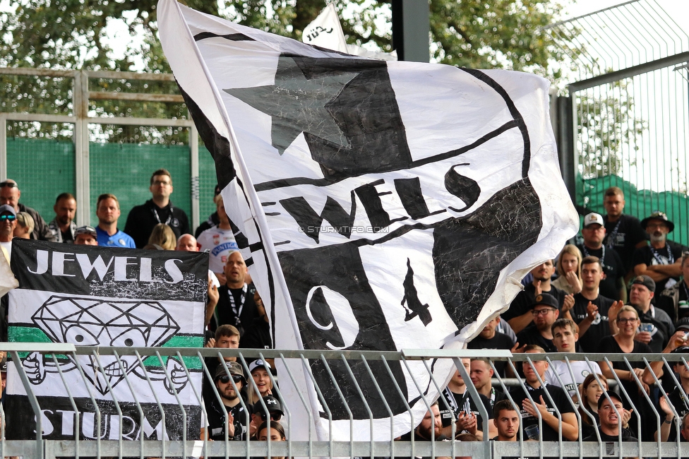 Wolfsberg - Sturm Graz
Oesterreichische Fussball Bundesliga, 10. Runde, Wolfsberger AC - SK Sturm Graz, Lavanttal-Arena Wolfsberg, 08.10.2023. 

Foto zeigt Fans von Sturm
