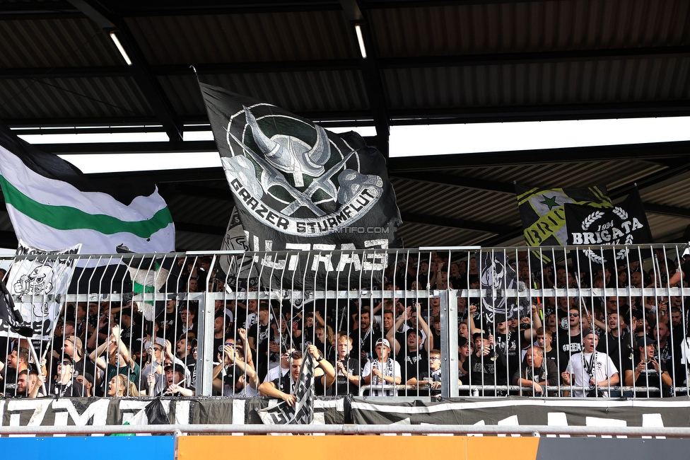 Wolfsberg - Sturm Graz
Oesterreichische Fussball Bundesliga, 10. Runde, Wolfsberger AC - SK Sturm Graz, Lavanttal-Arena Wolfsberg, 08.10.2023. 

Foto zeigt Fans von Sturm
