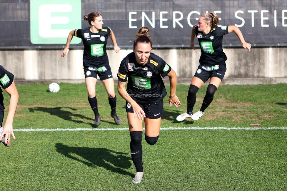 Sturm Damen - Blau Weiss Linz
OEFB Frauen Bundesliga, 6. Runde, SK Sturm Graz Damen - FC Blau Weiss Linz Union Kleinmuenchen, Trainingszentrum Messendorf, 14.10.2023. 

Foto zeigt Andrea Glibo (Sturm Damen)
