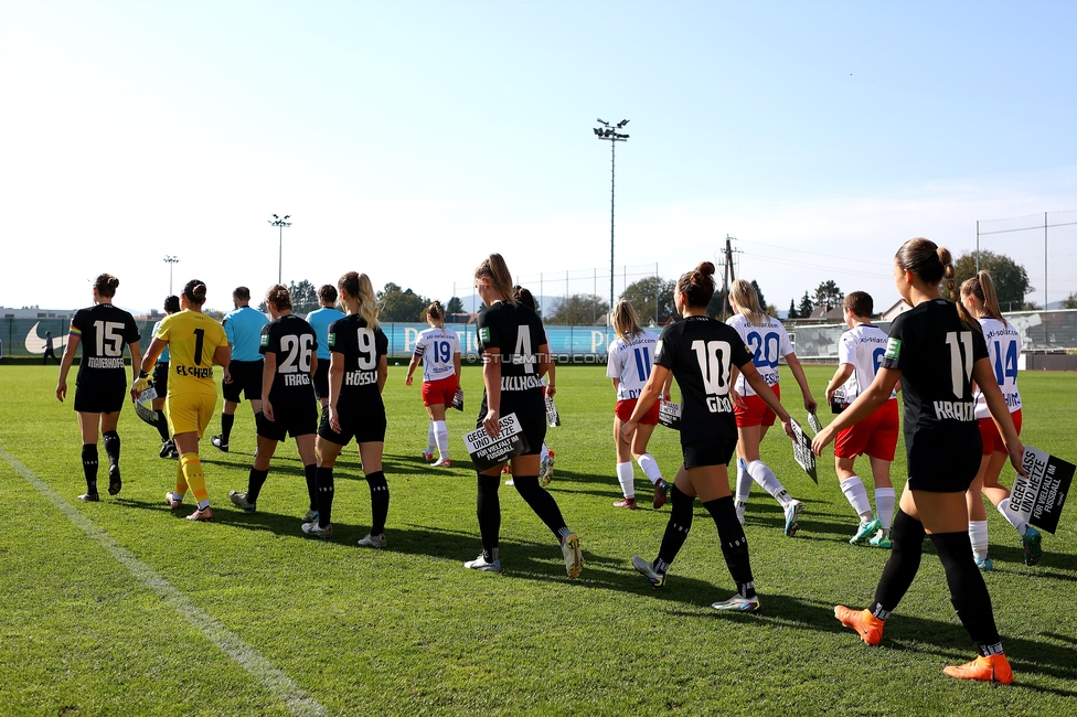 Sturm Damen - Blau Weiss Linz
OEFB Frauen Bundesliga, 6. Runde, SK Sturm Graz Damen - FC Blau Weiss Linz Union Kleinmuenchen, Trainingszentrum Messendorf, 14.10.2023. 

Foto zeigt die Mannschaft der Sturm Damen
