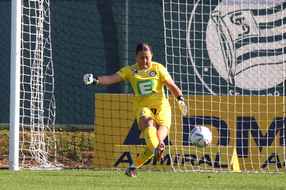 Sturm Damen - Blau Weiss Linz
OEFB Frauen Bundesliga, 6. Runde, SK Sturm Graz Damen - FC Blau Weiss Linz Union Kleinmuenchen, Trainingszentrum Messendorf, 14.10.2023. 

Foto zeigt Mariella El Sherif (Sturm Damen)
