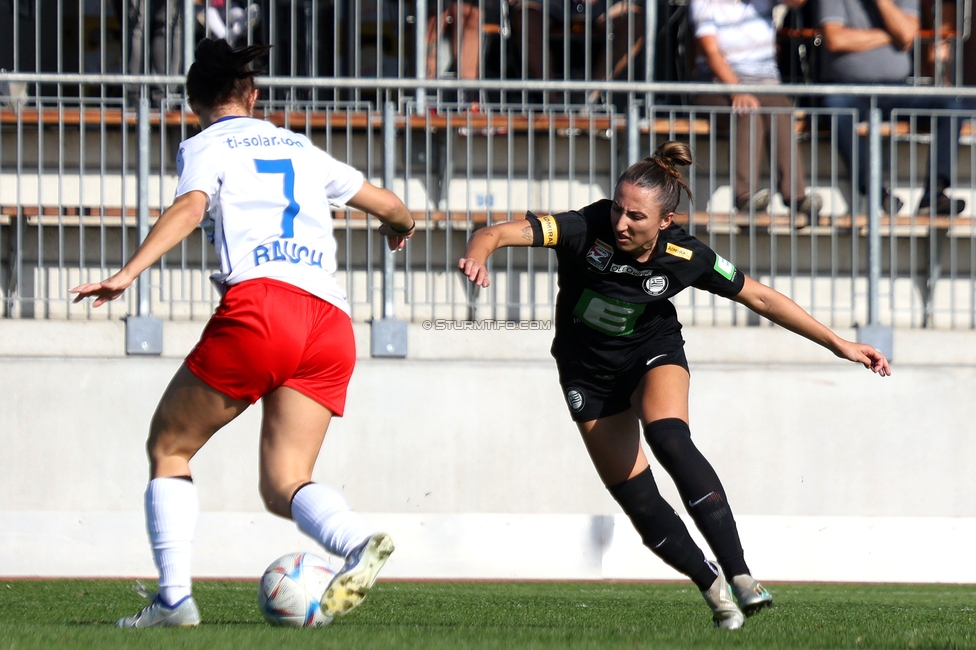 Sturm Damen - Blau Weiss Linz
OEFB Frauen Bundesliga, 6. Runde, SK Sturm Graz Damen - FC Blau Weiss Linz Union Kleinmuenchen, Trainingszentrum Messendorf, 14.10.2023. 

Foto zeigt Andrea Glibo (Sturm Damen)
