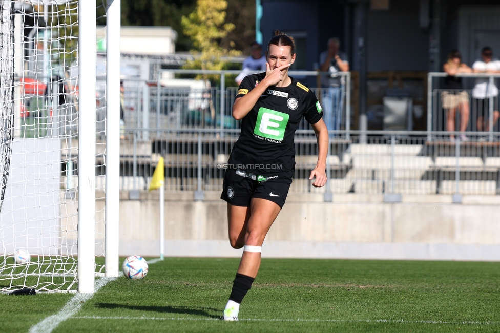 Sturm Damen - Blau Weiss Linz
OEFB Frauen Bundesliga, 6. Runde, SK Sturm Graz Damen - FC Blau Weiss Linz Union Kleinmuenchen, Trainingszentrum Messendorf, 14.10.2023. 

Foto zeigt Laura Krumboeck (Sturm Damen)
