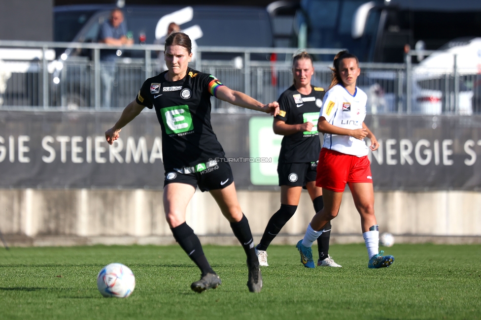 Sturm Damen - Blau Weiss Linz
OEFB Frauen Bundesliga, 6. Runde, SK Sturm Graz Damen - FC Blau Weiss Linz Union Kleinmuenchen, Trainingszentrum Messendorf, 14.10.2023. 

Foto zeigt Sophie Maierhofer (Sturm Damen)
