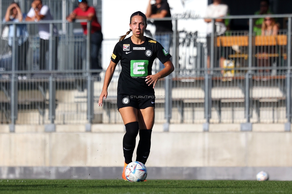 Sturm Damen - Blau Weiss Linz
OEFB Frauen Bundesliga, 6. Runde, SK Sturm Graz Damen - FC Blau Weiss Linz Union Kleinmuenchen, Trainingszentrum Messendorf, 14.10.2023. 

Foto zeigt Ruzika Krajinovic (Sturm Damen)
