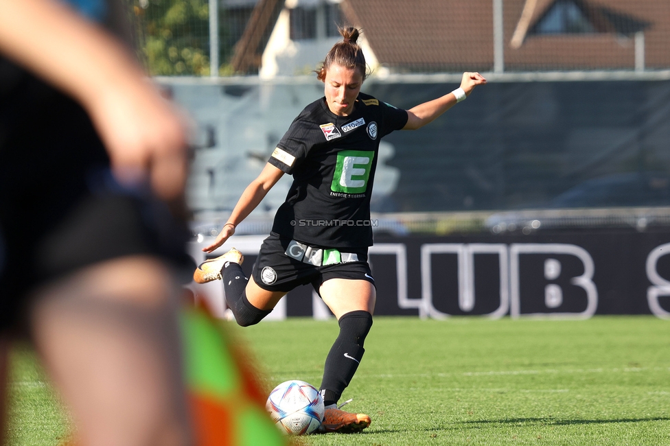 Sturm Damen - Blau Weiss Linz
OEFB Frauen Bundesliga, 6. Runde, SK Sturm Graz Damen - FC Blau Weiss Linz Union Kleinmuenchen, Trainingszentrum Messendorf, 14.10.2023. 

Foto zeigt Stefanie Grossgasteiger (Sturm Damen)
